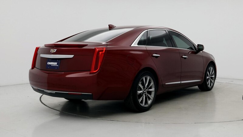 2016 Cadillac XTS  8