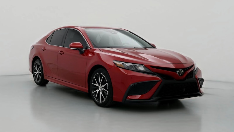 2022 Toyota Camry SE Hero Image