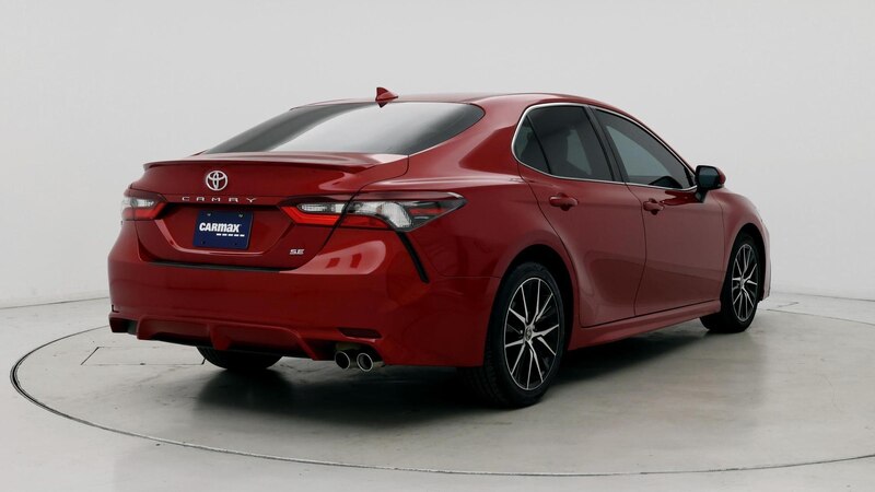 2022 Toyota Camry SE 8