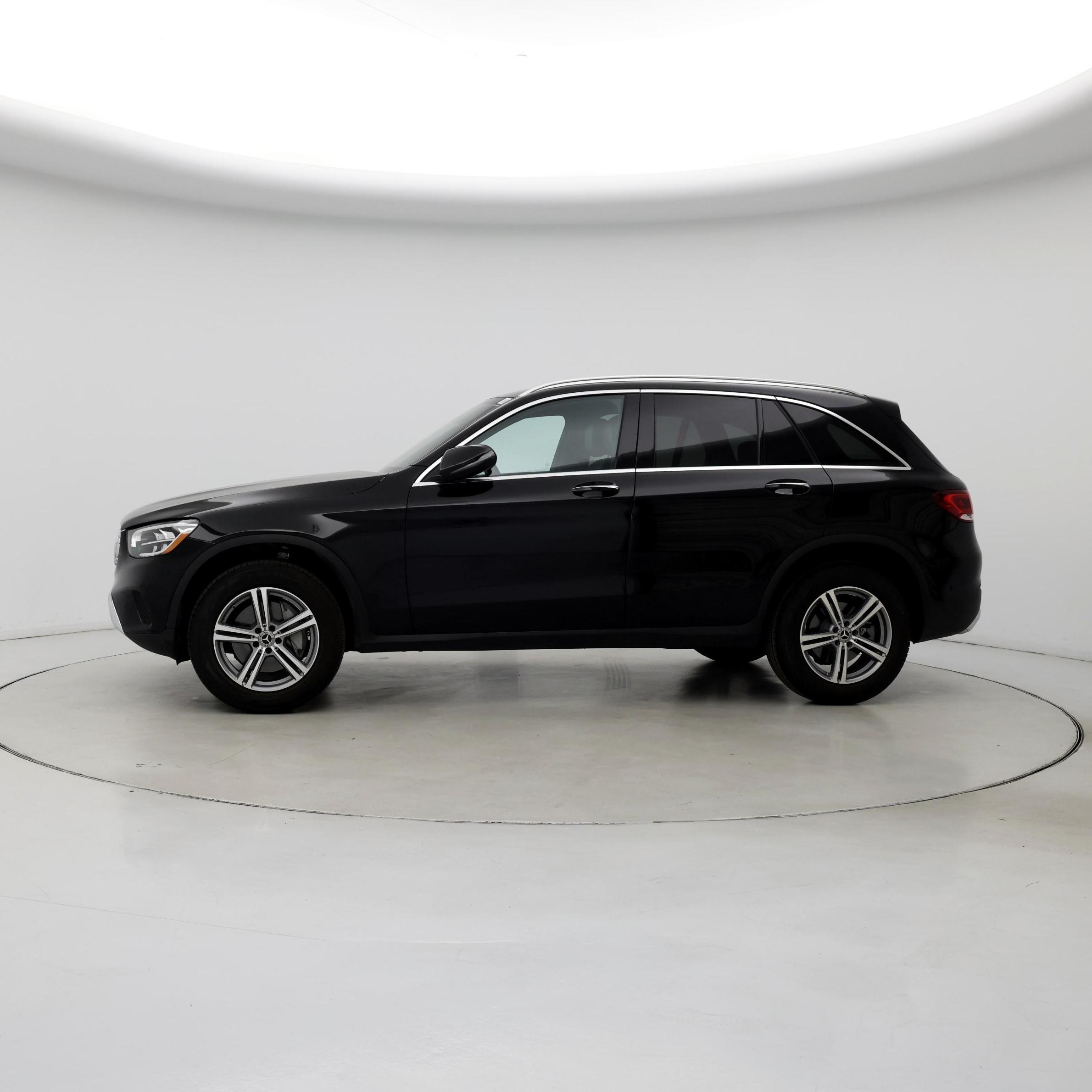 Thumbnail: 2022 Mercedes-Benz GLC - 3