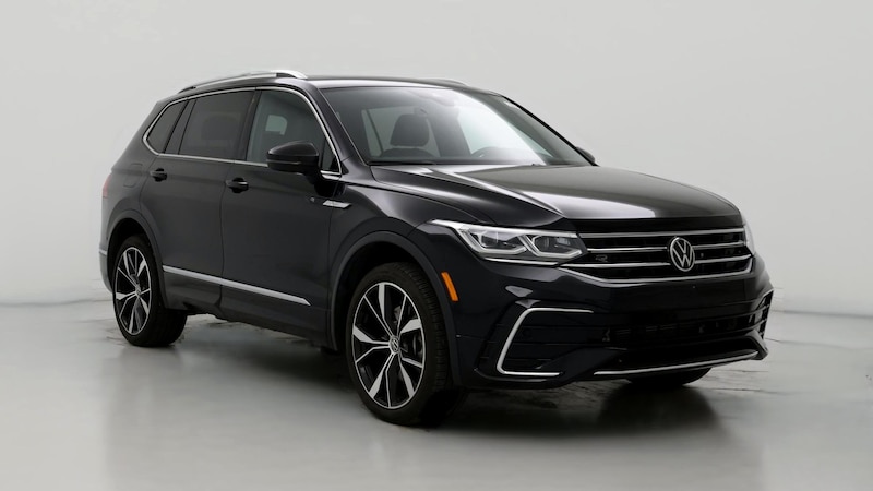 2022 Volkswagen Tiguan SE R-Line Hero Image