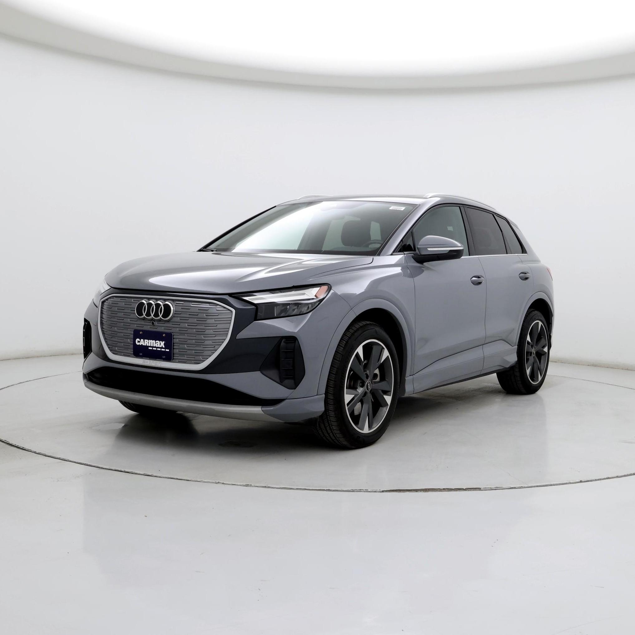 Thumbnail: 2022 Audi Q4 e-tron - 4