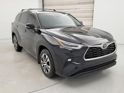 2021 Toyota Highlander XLE -
                Tolleson, AZ