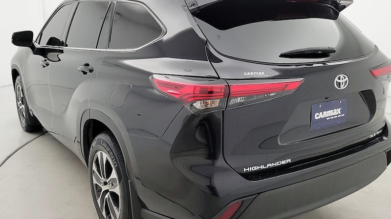 2021 Toyota Highlander XLE 7