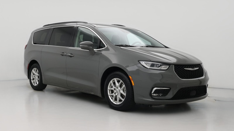 2022 Chrysler Pacifica Touring L Hero Image