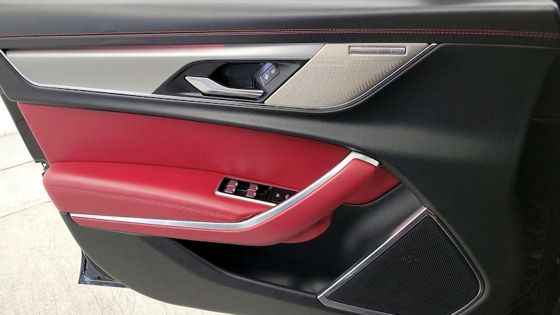 2021 Jaguar XF R-Dynamic SE 12