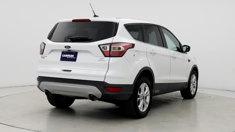 2017 Ford Escape SE 8