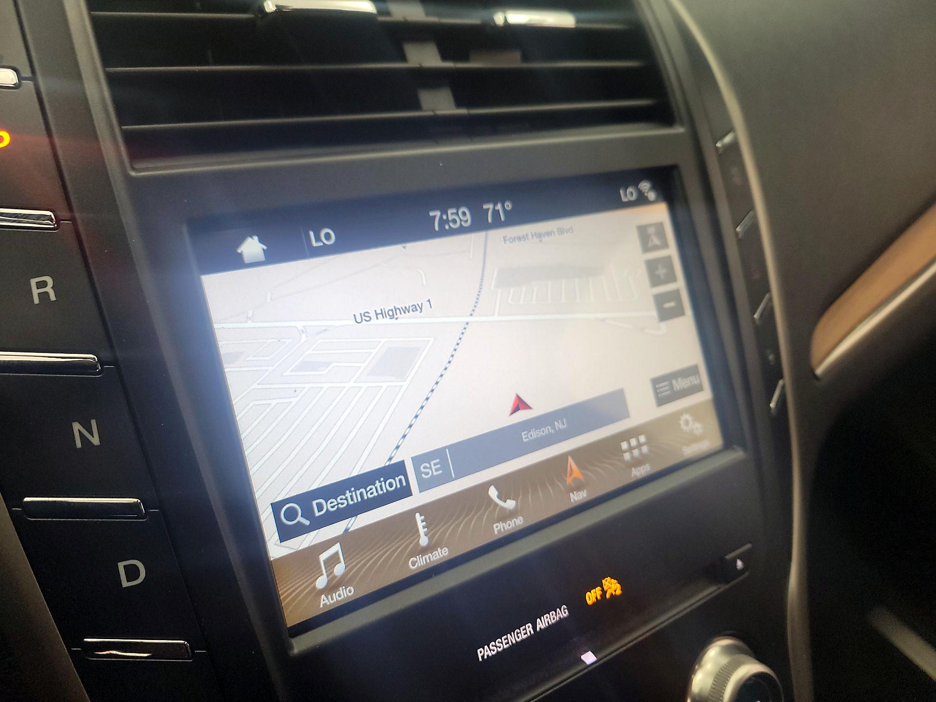 Thumbnail: 2017 Lincoln MKC - 14