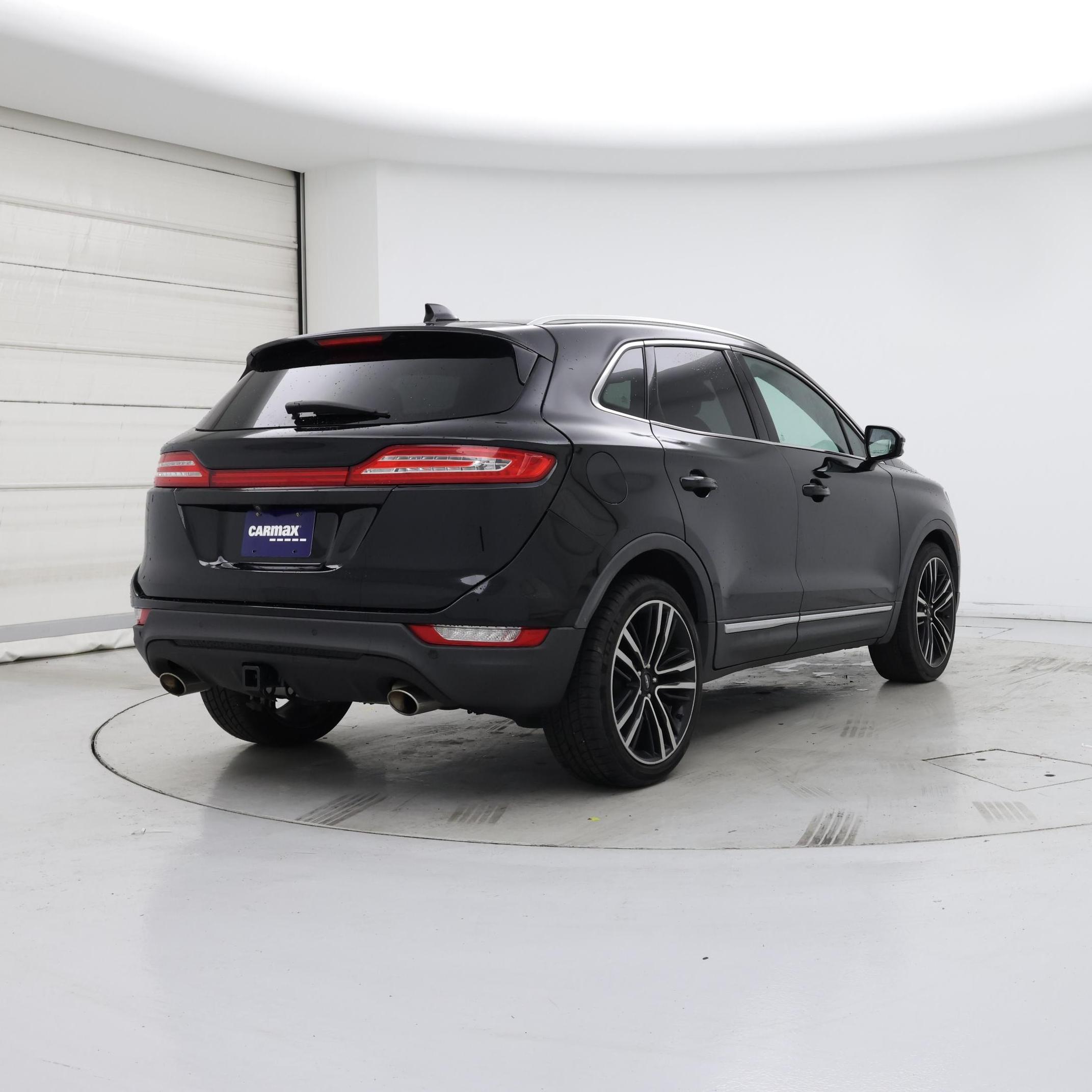 Thumbnail: 2017 Lincoln MKC - 4