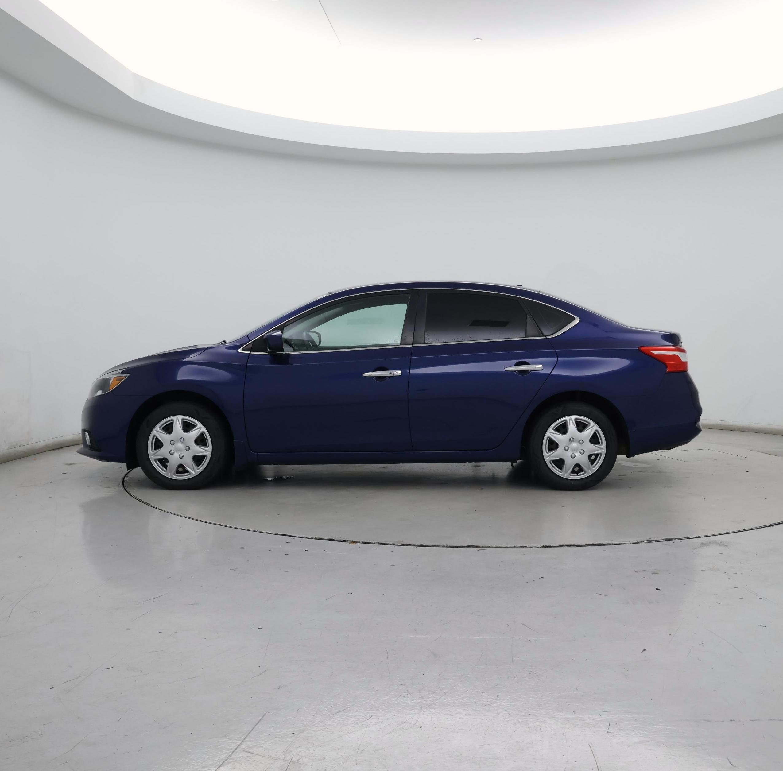 Thumbnail: 2017 Nissan Sentra - 3