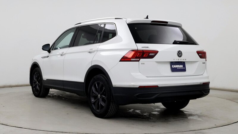 2022 Volkswagen Tiguan SE 2