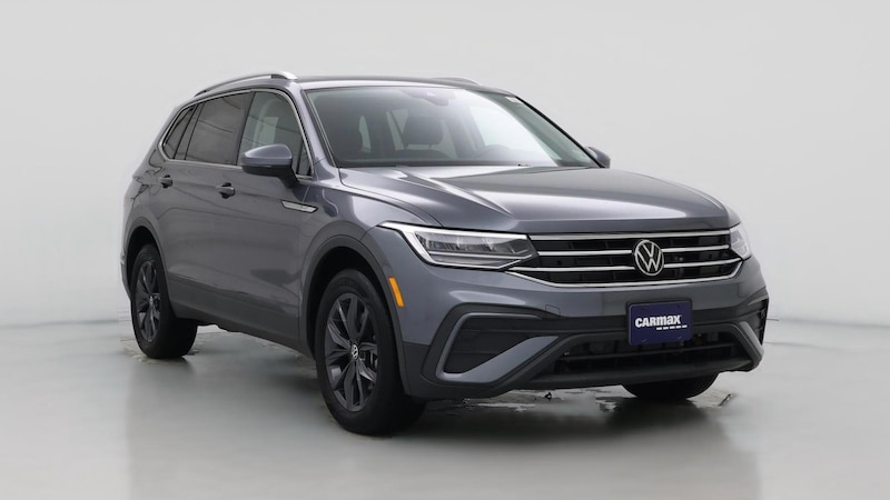 2022 Volkswagen Tiguan SE Hero Image