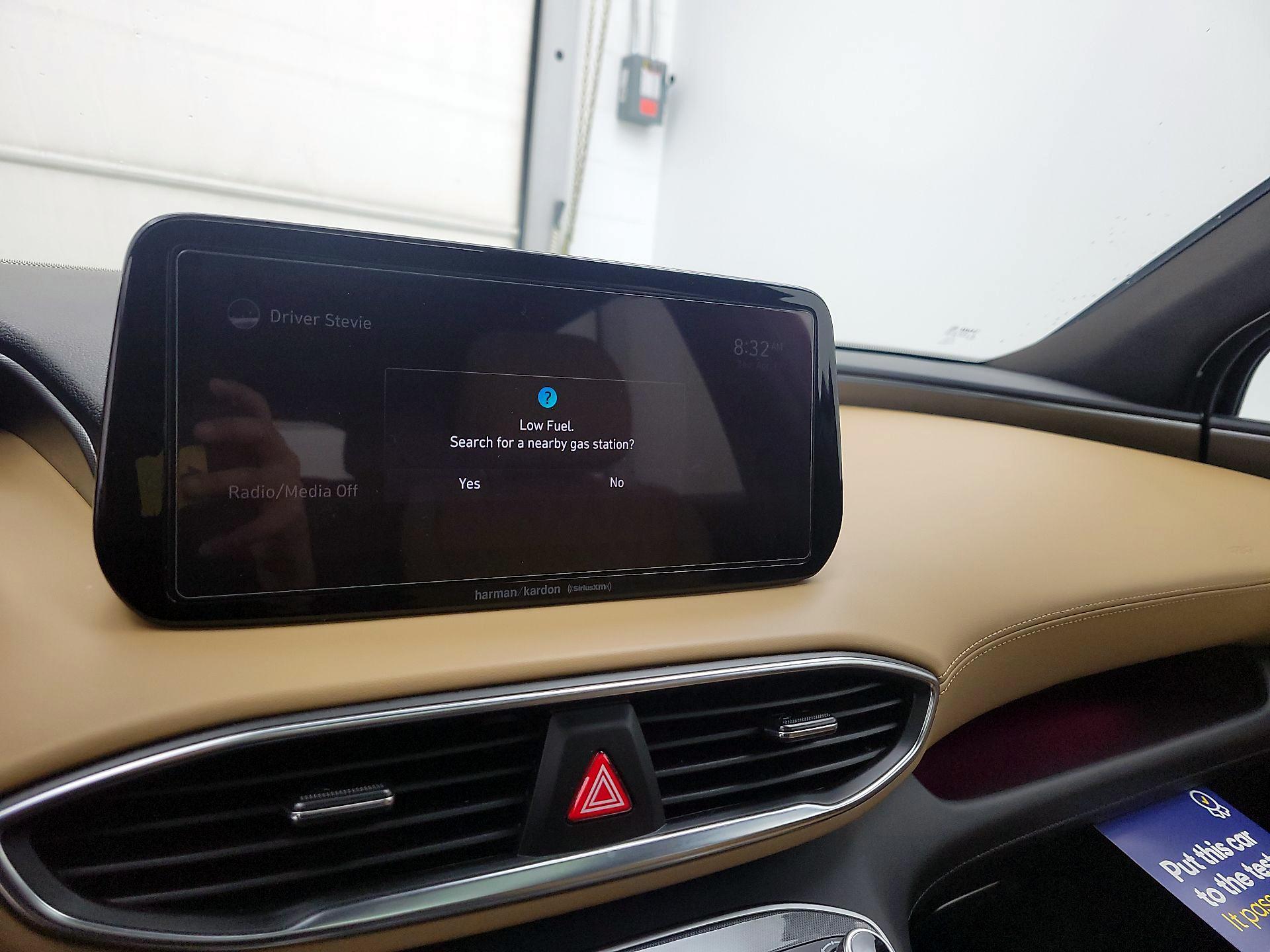 Thumbnail: 2022 Hyundai Santa Fe - 15