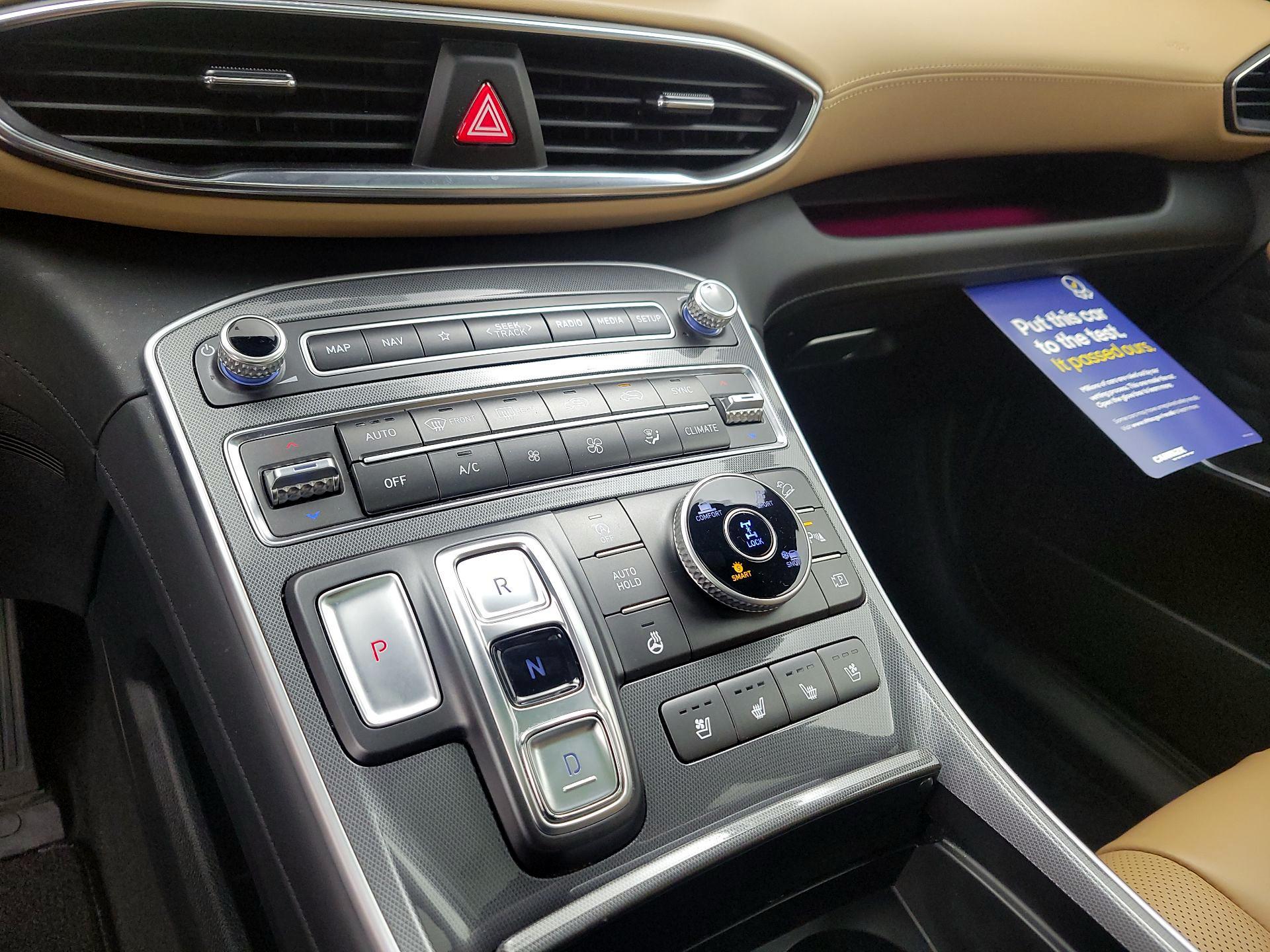 Thumbnail: 2022 Hyundai Santa Fe - 17