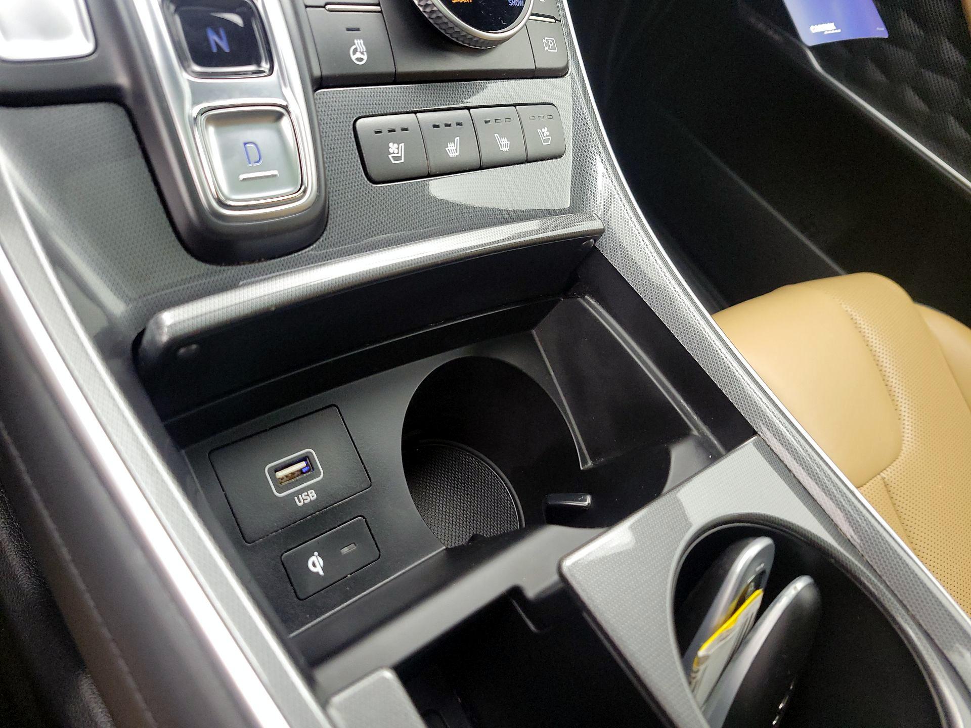 Thumbnail: 2022 Hyundai Santa Fe - 18