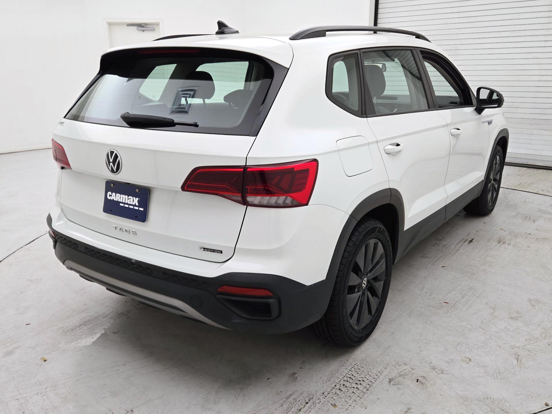 Thumbnail: 2022 Volkswagen Taos - 5