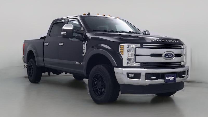 2019 Ford F-250 Lariat Hero Image