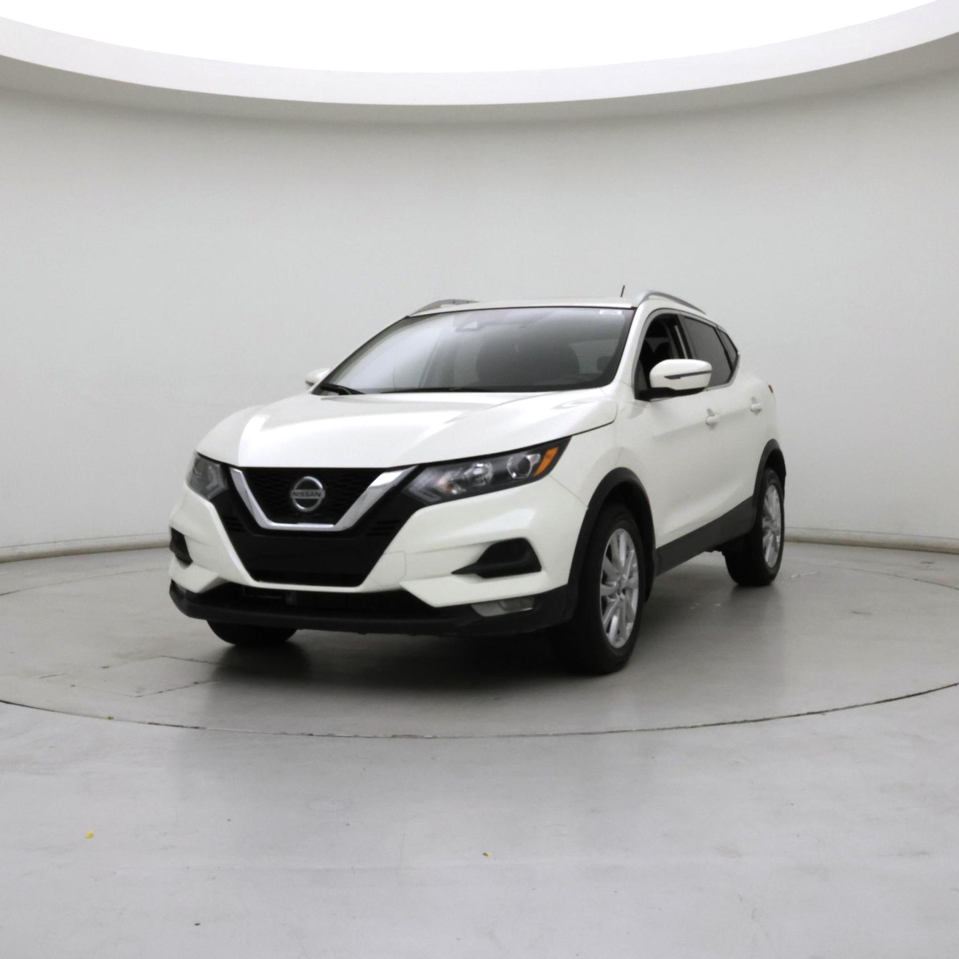 Thumbnail: 2021 Nissan Rogue Sport - 4