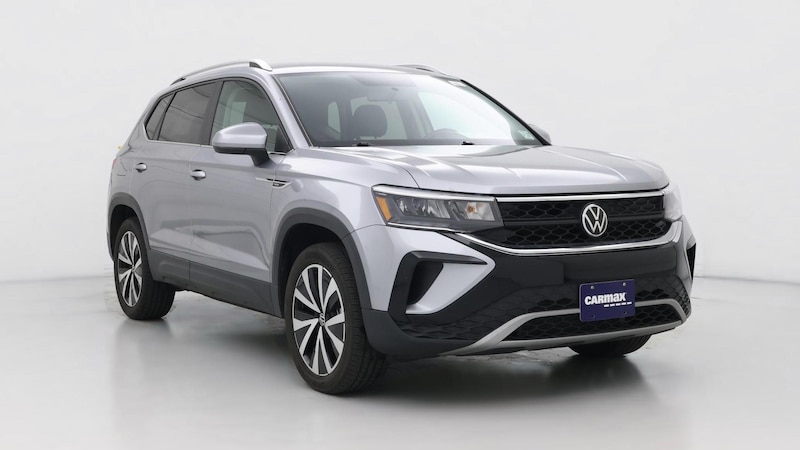 2022 Volkswagen Taos SE Hero Image