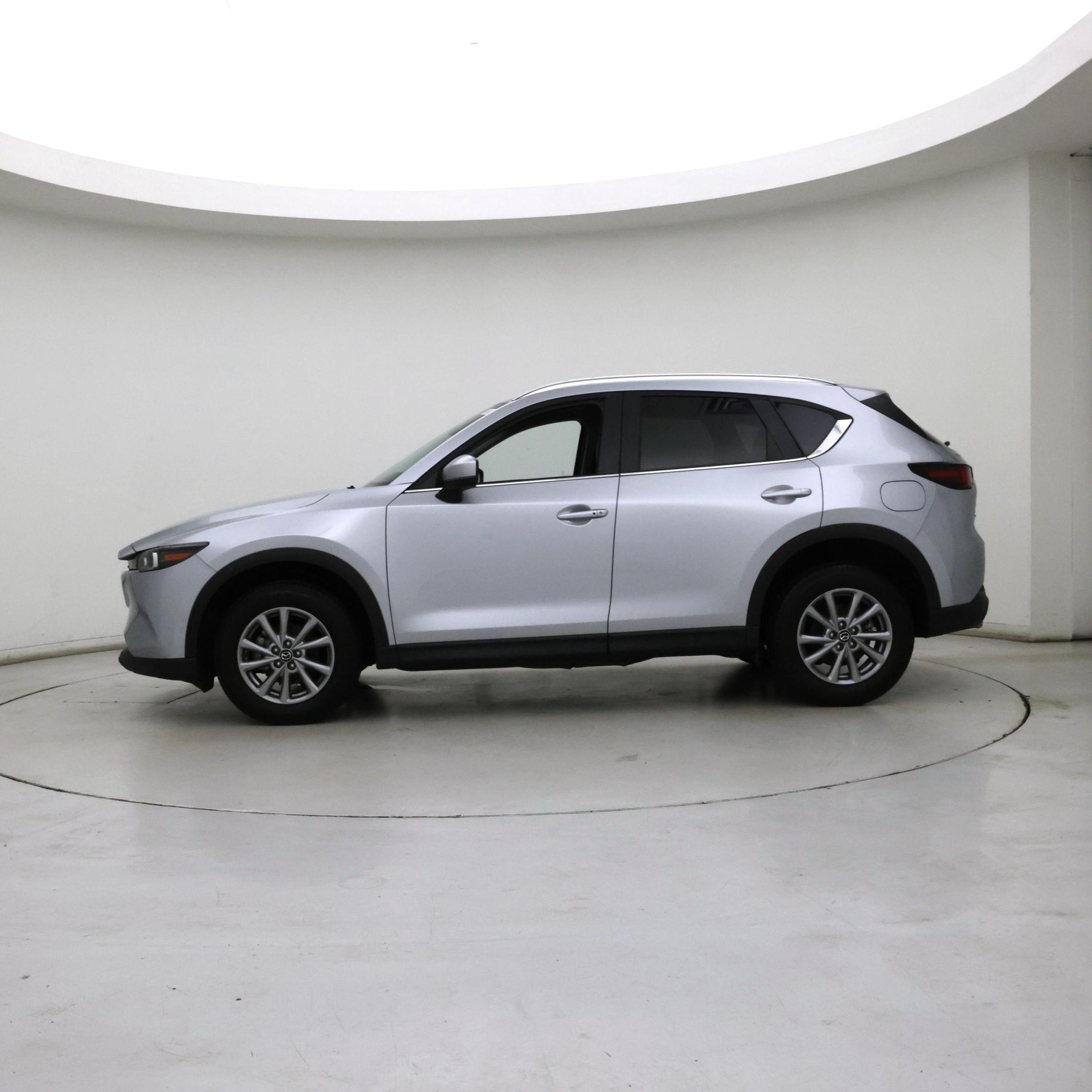Thumbnail: 2023 Mazda CX-5 - 3