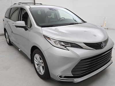 2022 Toyota Sienna Limited -
                  Newark, DE