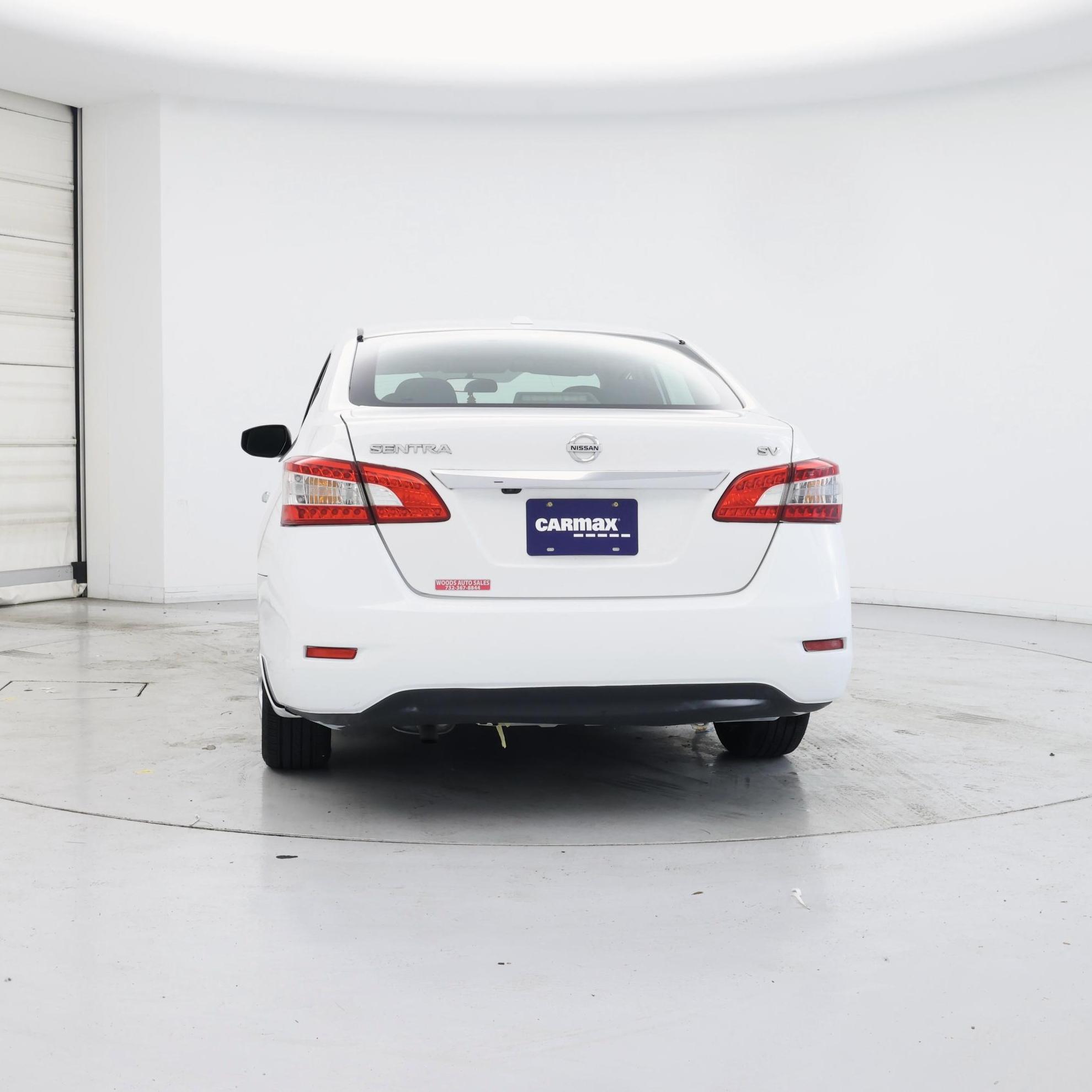 Thumbnail: 2015 Nissan Sentra - 6