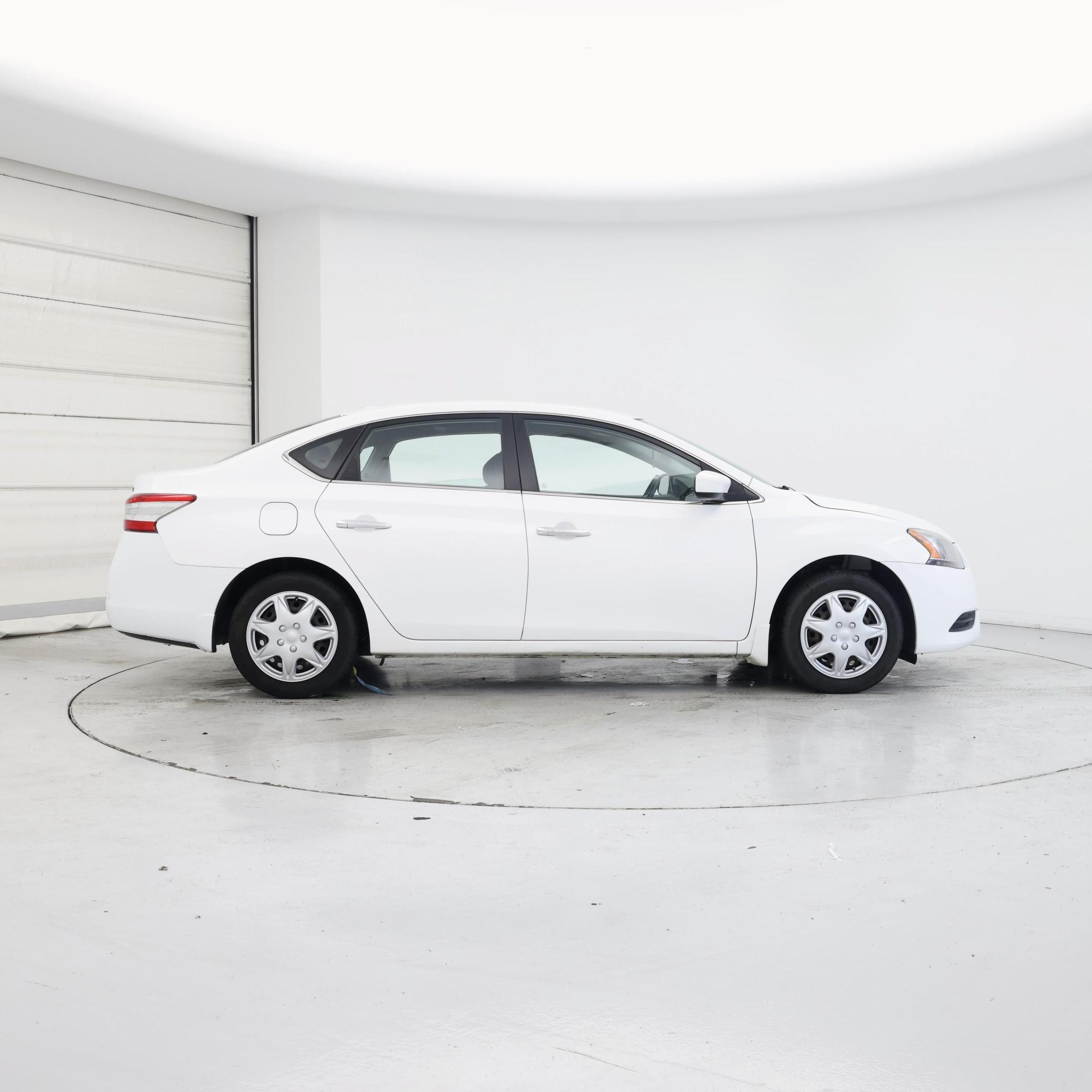 Thumbnail: 2015 Nissan Sentra - 7