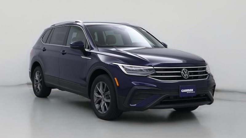 2022 Volkswagen Tiguan SE Hero Image