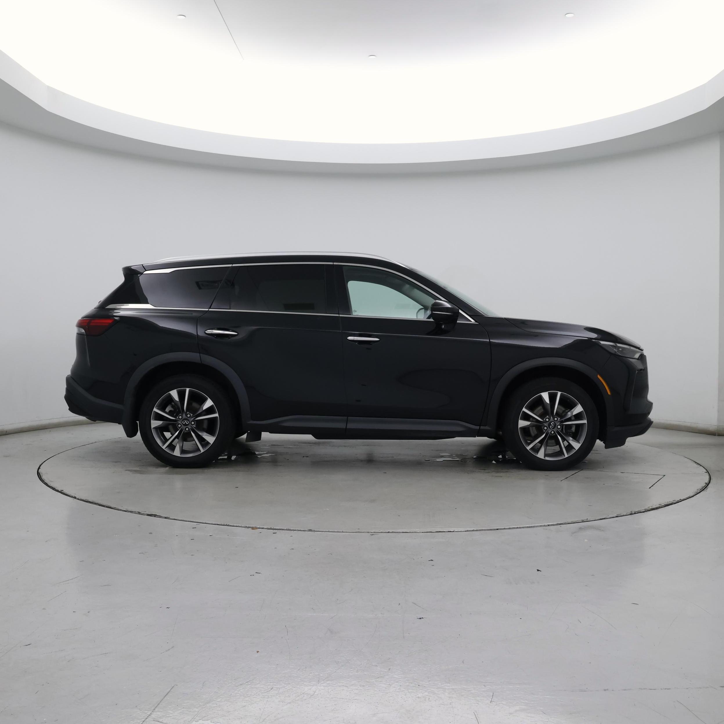 Thumbnail: 2023 INFINITI QX60 - 7