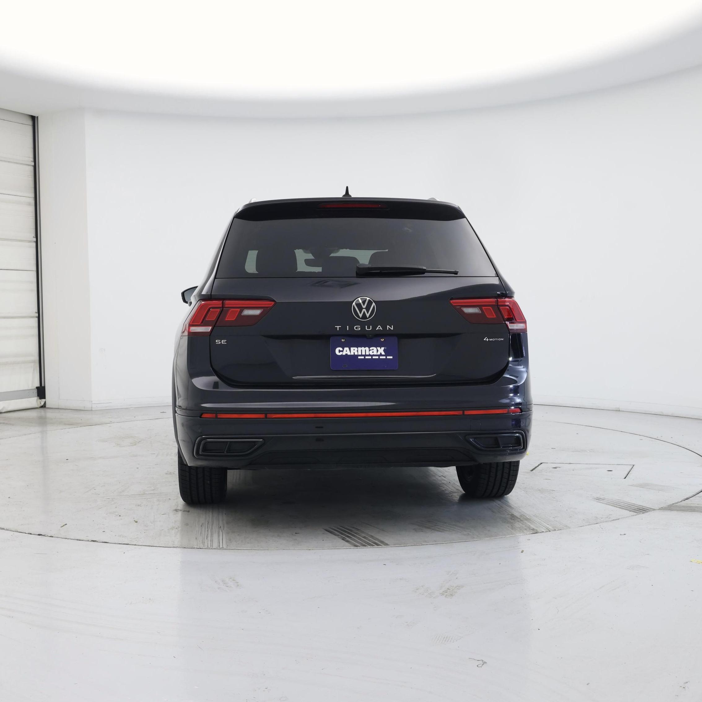 Thumbnail: 2022 Volkswagen Tiguan - 6