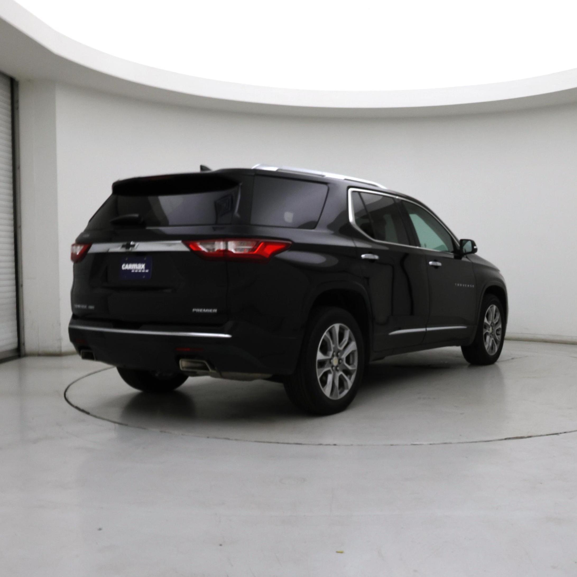 Thumbnail: 2021 Chevrolet Traverse - 8