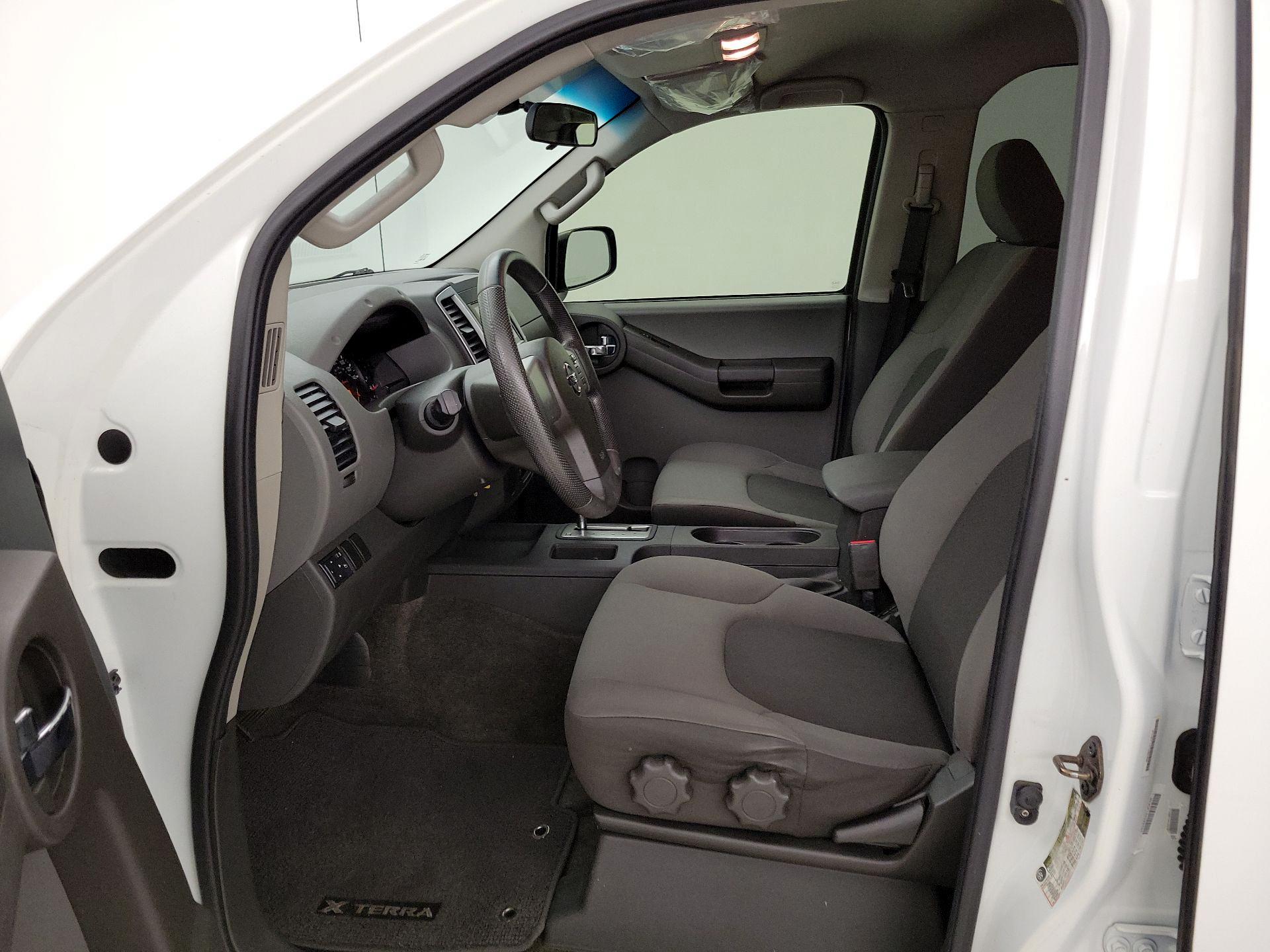 Thumbnail: 2013 Nissan Xterra - 11