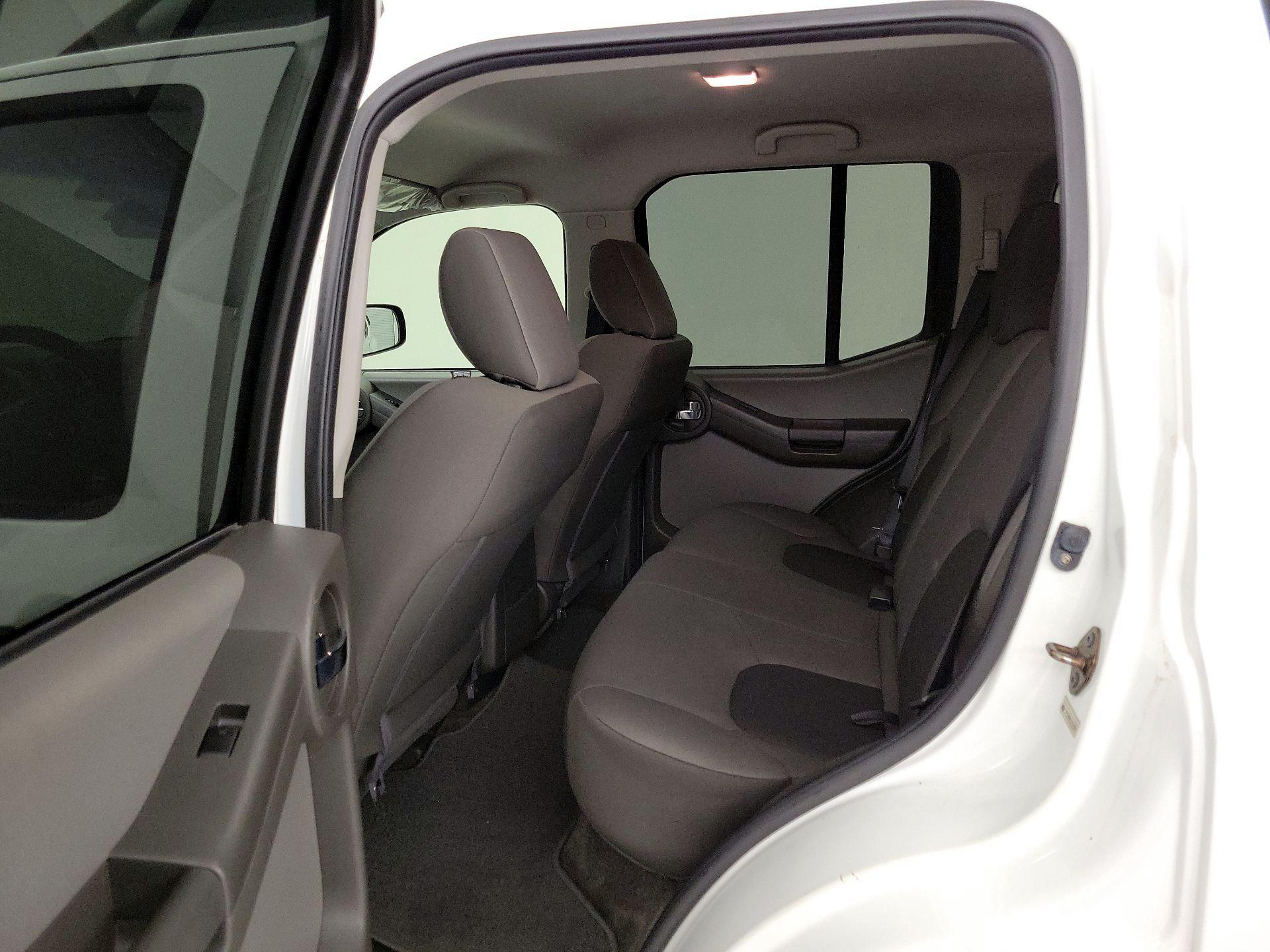 Thumbnail: 2013 Nissan Xterra - 18
