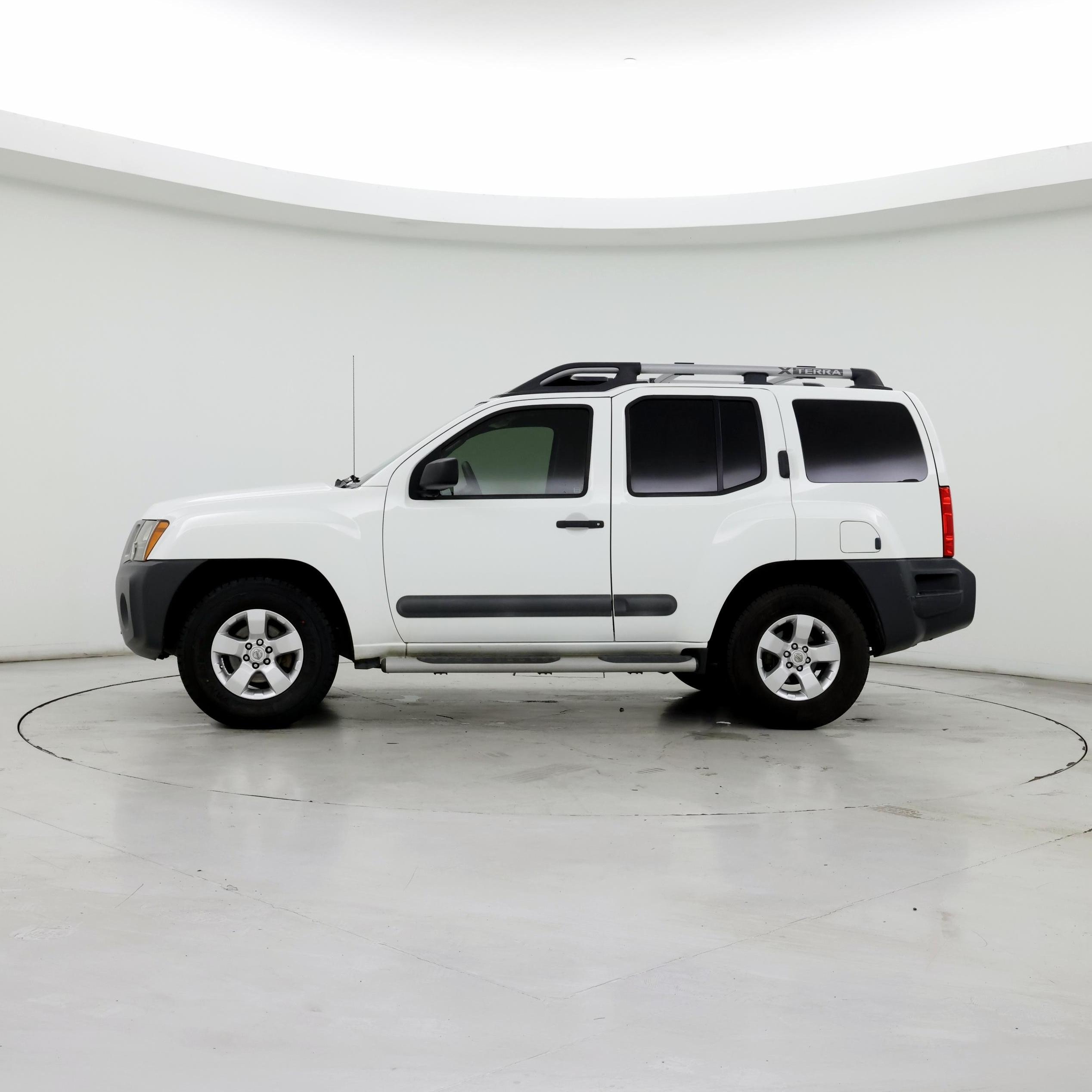 Thumbnail: 2013 Nissan Xterra - 3