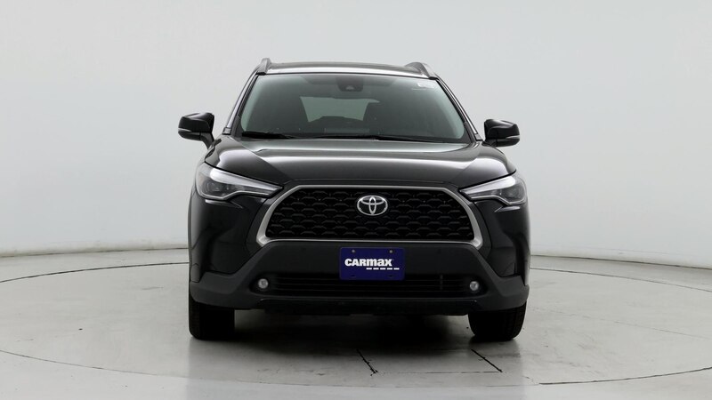 2022 Toyota Corolla Cross XLE 5