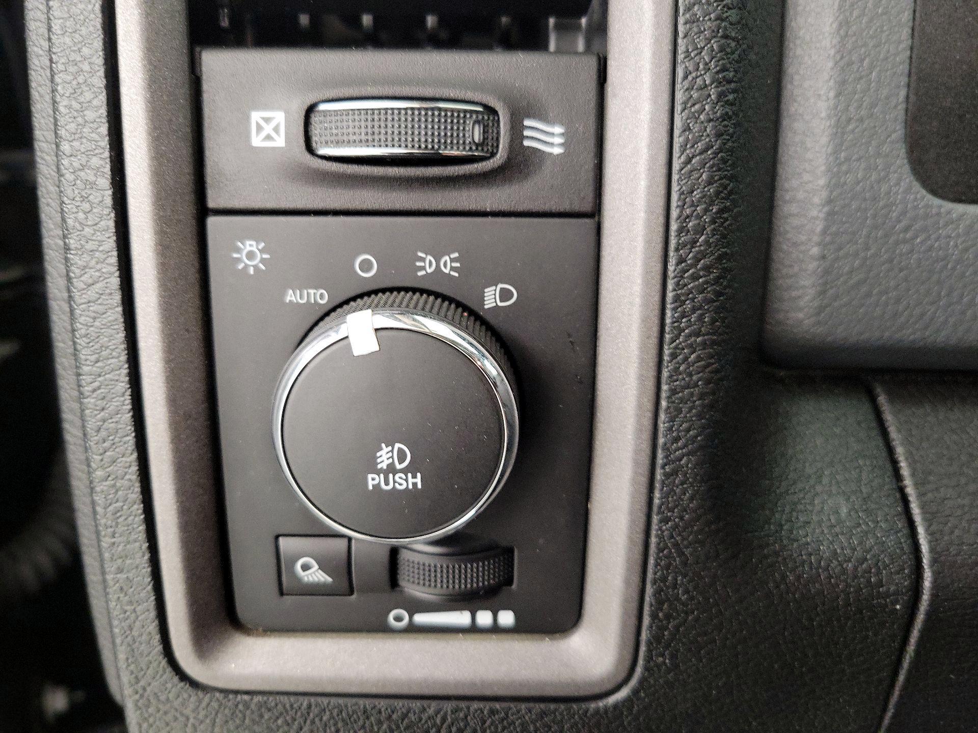 Thumbnail: 2014 RAM 1500 - 13