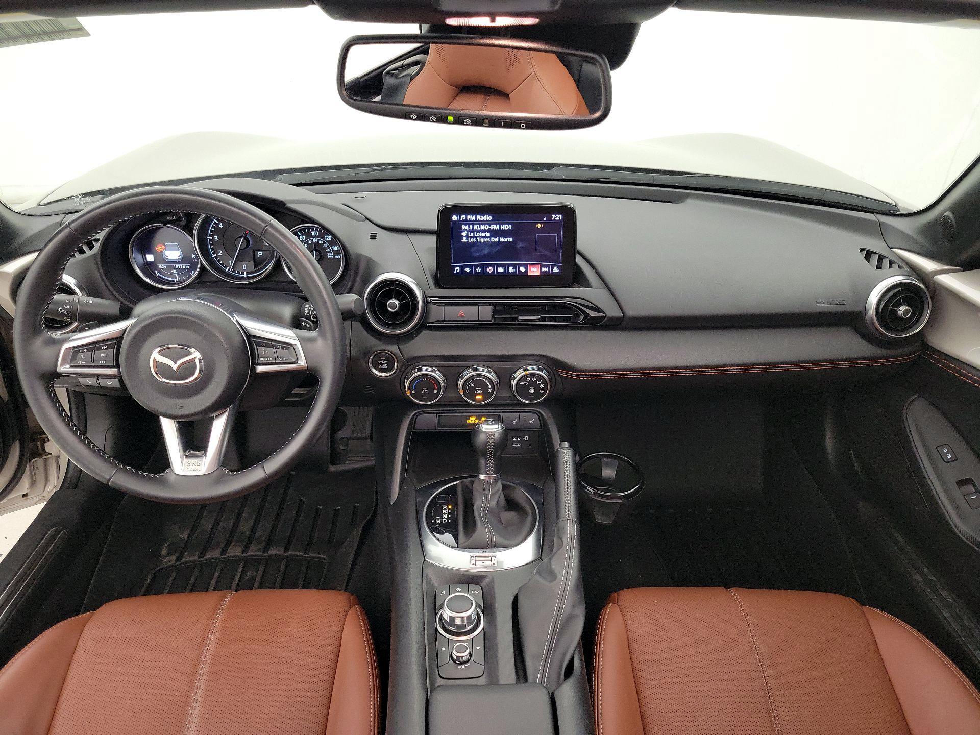 Thumbnail: 2022 Mazda MX-5 Miata - 9