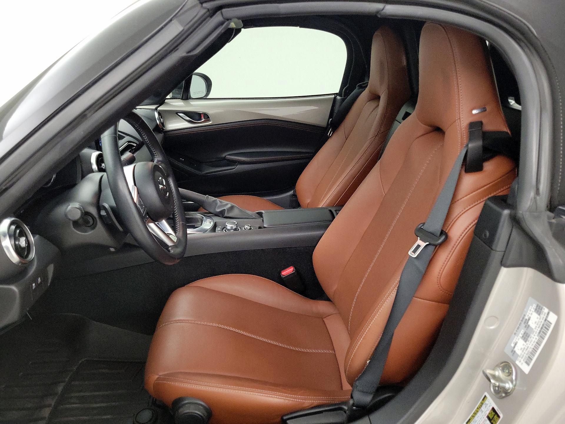 Thumbnail: 2022 Mazda MX-5 Miata - 11