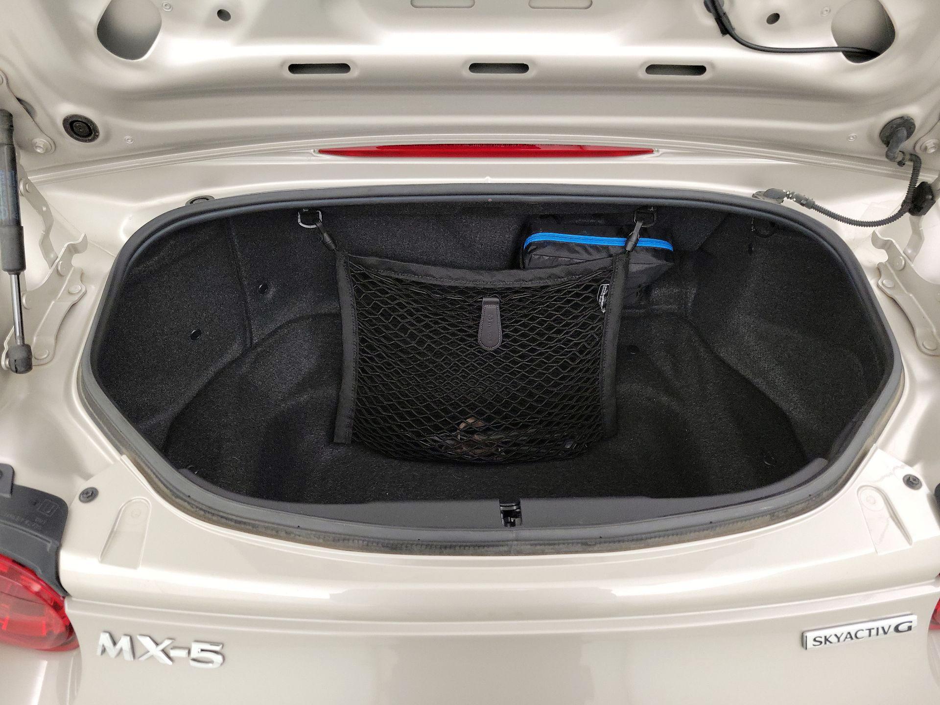 Thumbnail: 2022 Mazda MX-5 Miata - 18