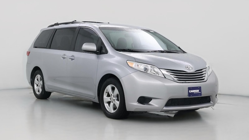 2015 Toyota Sienna LE Hero Image