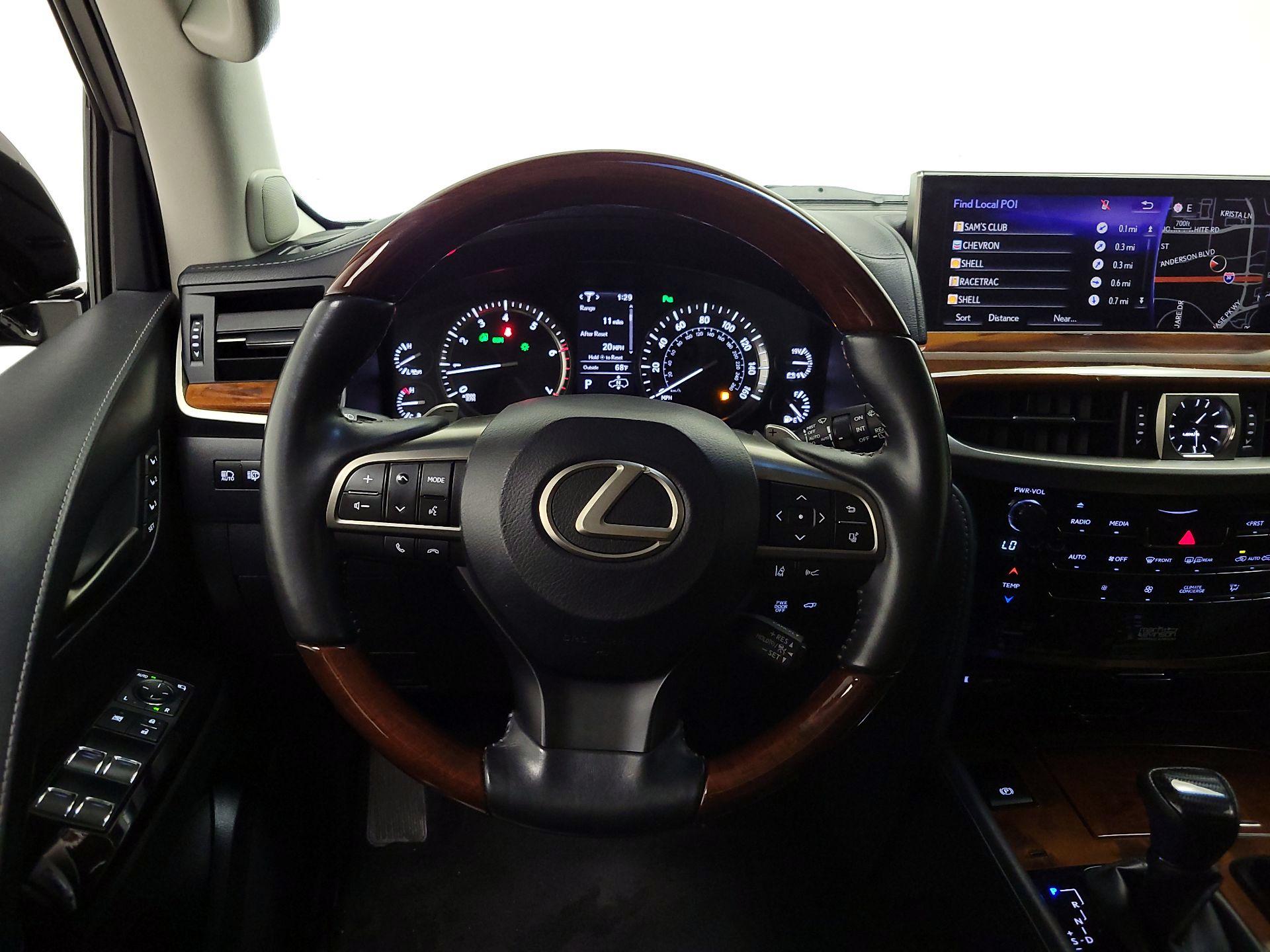 Thumbnail: 2019 Lexus LX - 10