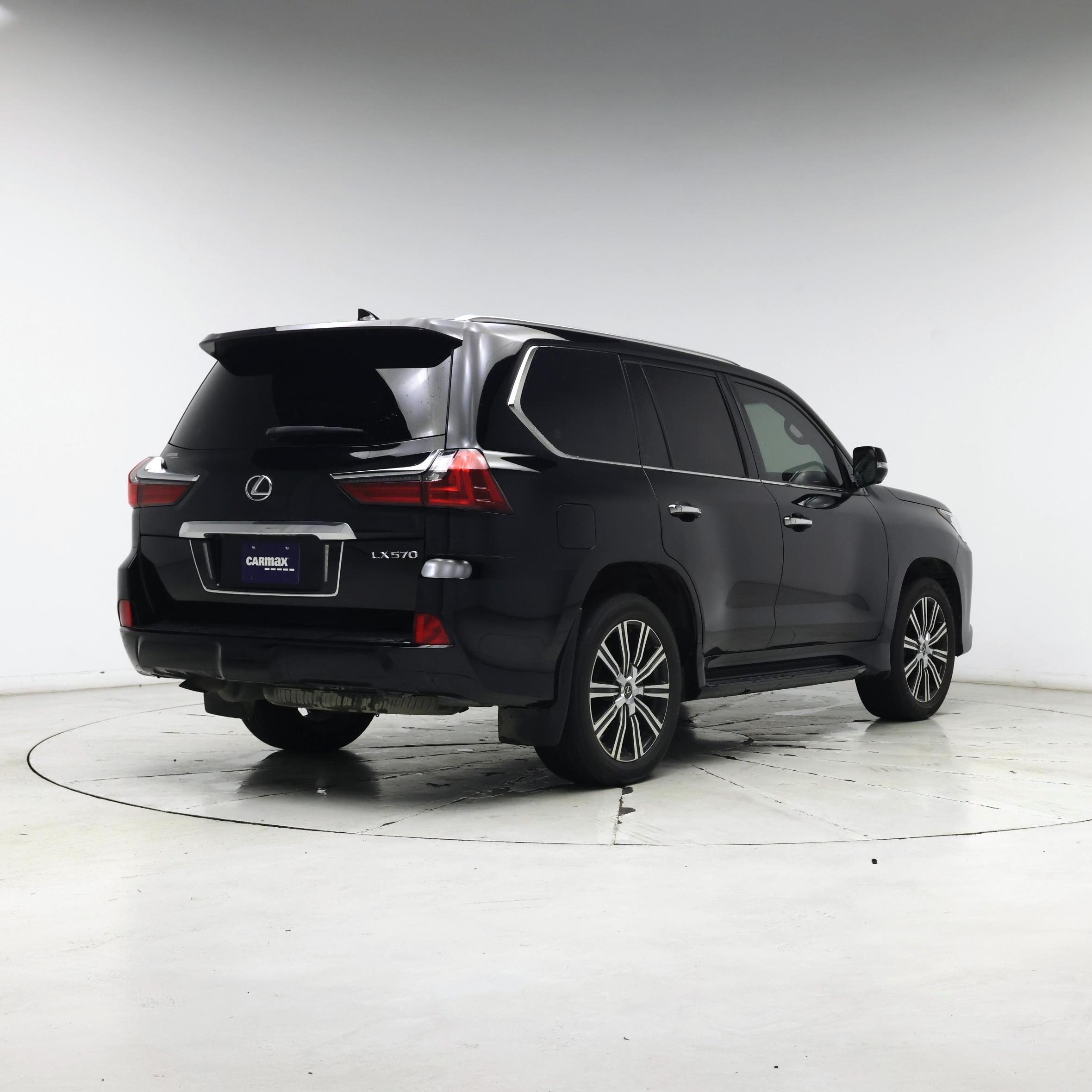 Thumbnail: 2019 Lexus LX - 8