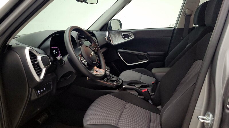 2023 Kia Soul LX 11