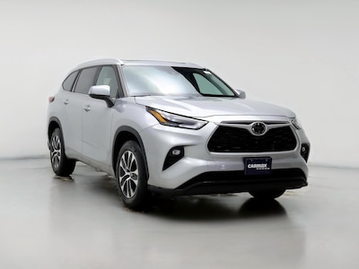 2023 Toyota Highlander XLE -
                Denver, CO