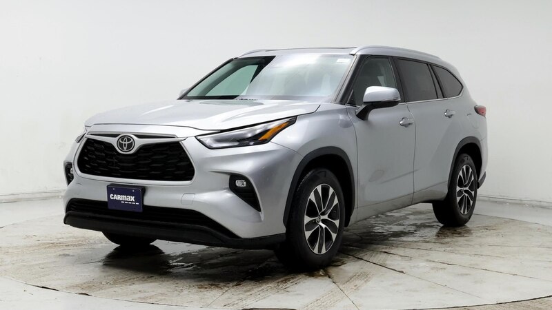 2023 Toyota Highlander XLE 4