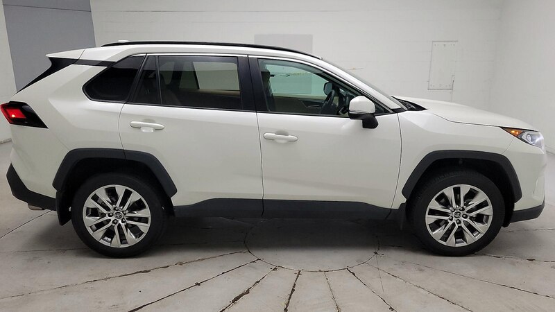 2021 Toyota RAV4 XLE Premium 4