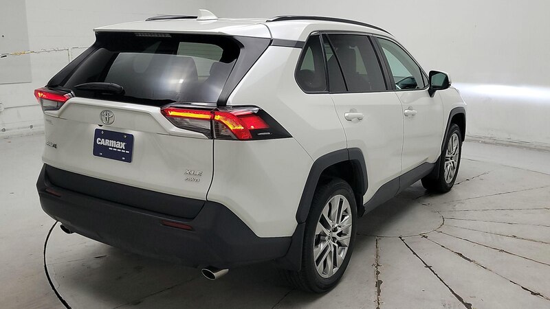 2021 Toyota RAV4 XLE Premium 5