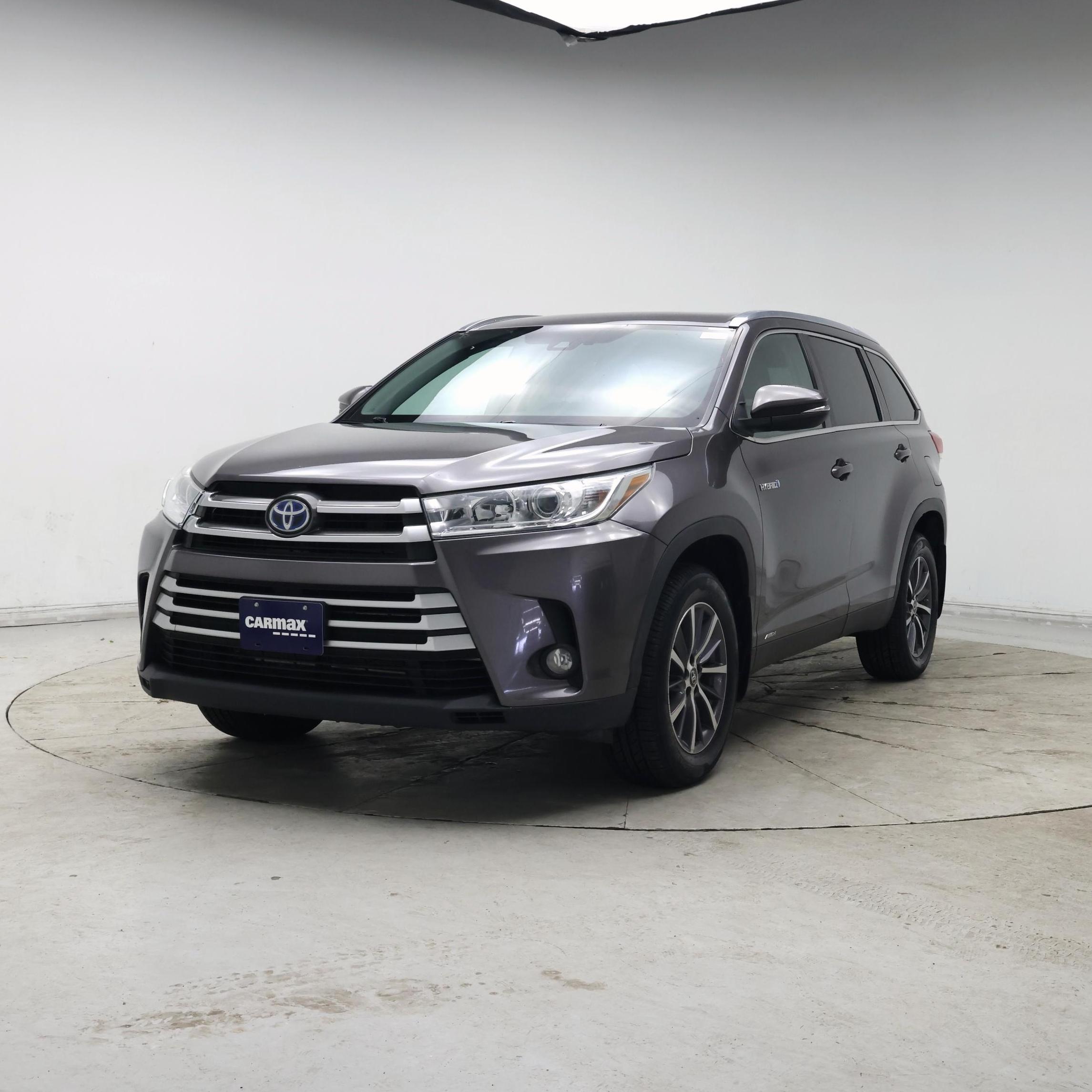 Thumbnail: 2019 Toyota Highlander - 4