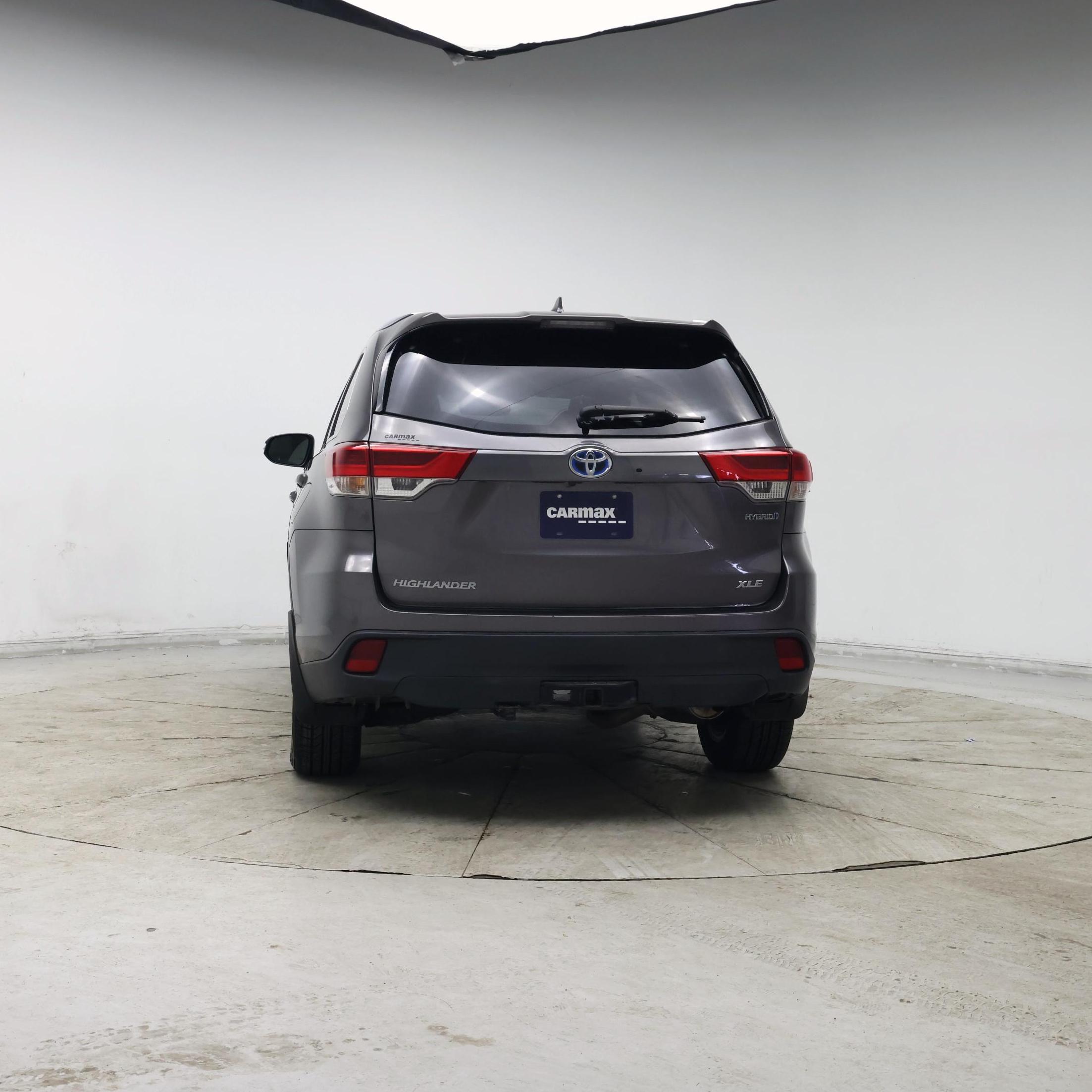 Thumbnail: 2019 Toyota Highlander - 6