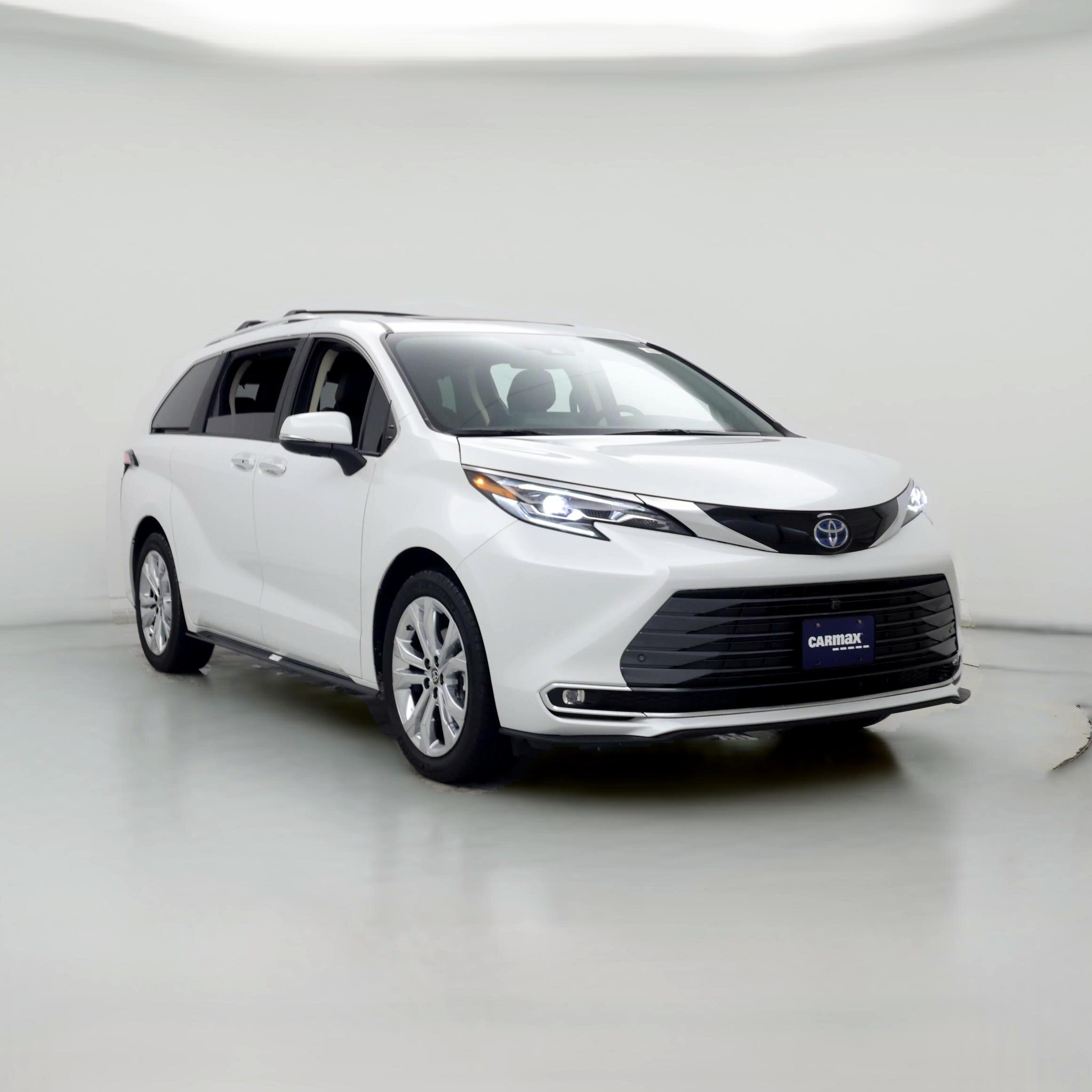 Thumbnail: 2024 Toyota Sienna - 1